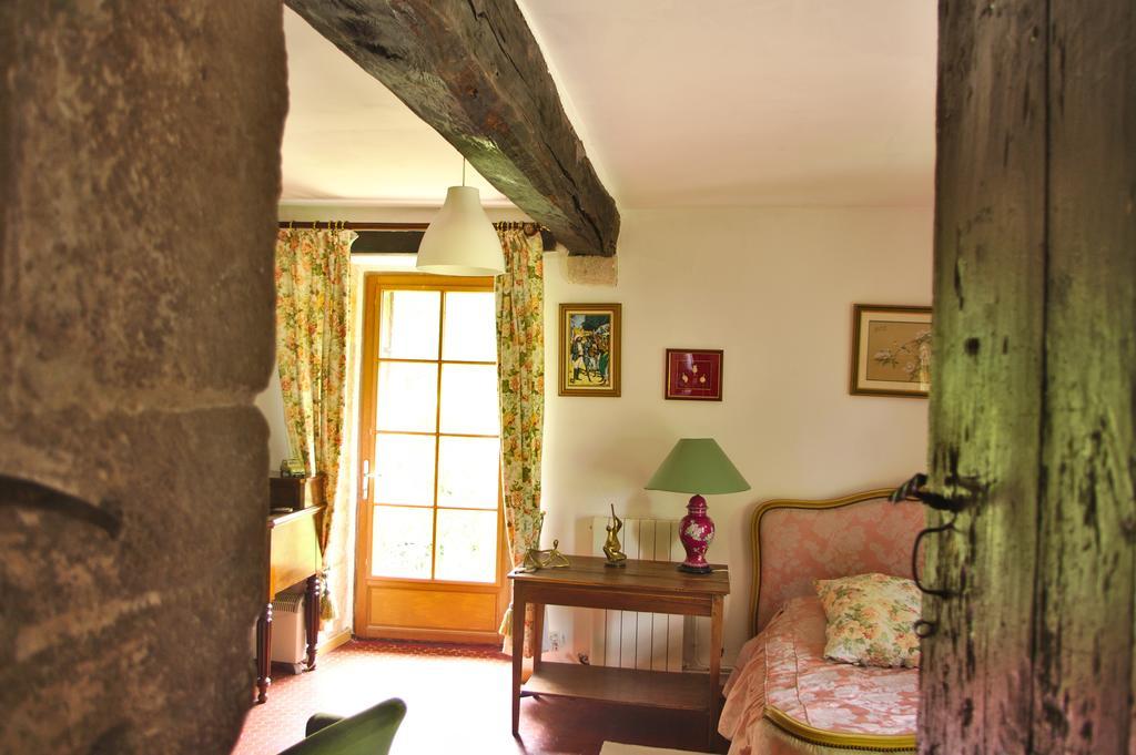 Chez Mamie Et Papi Bed and Breakfast Puynormand Esterno foto